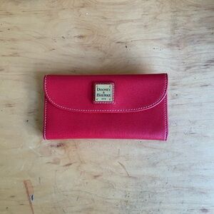 Dooney & Bourke Red Women's Clutch